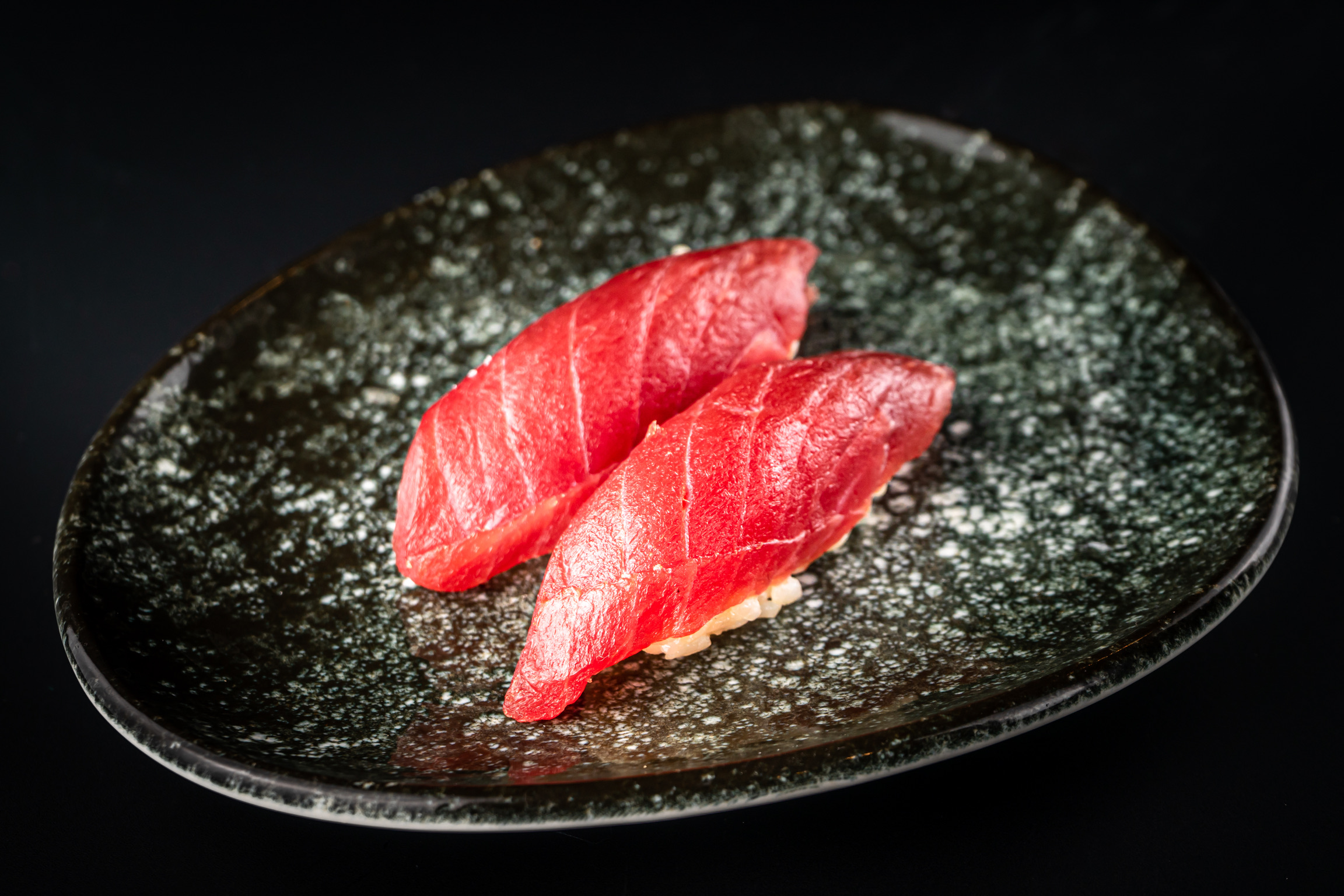 W restauracji Sushi Drzewo Wiśni serwowane są dania sushi oraz japońskie dania z grilla